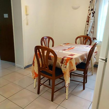 Belle Chambre Dans Un Quartier Calme Brüksel Dış mekan fotoğraf
